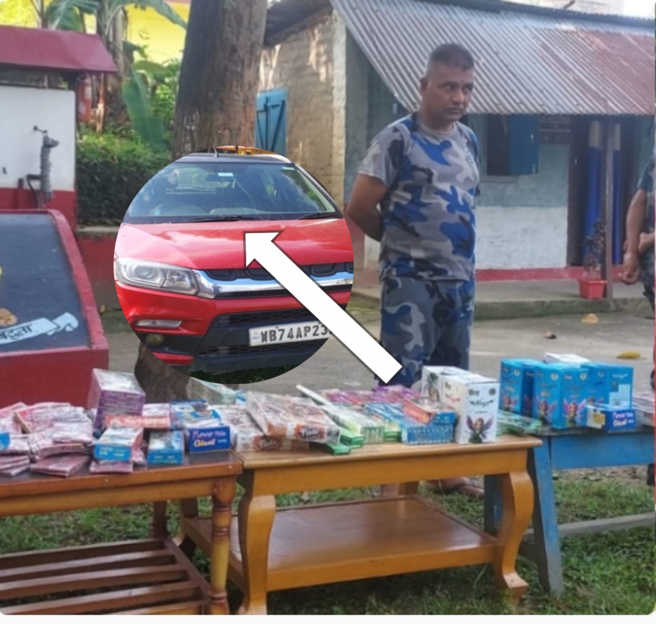 एक लाखको पटाकासहित एउटा भारतीय कार नियन्त्रणमा