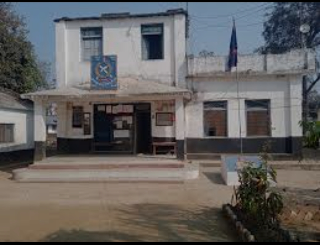 धगढीबाट लागूऔषधसहित २ जना पक्राउ