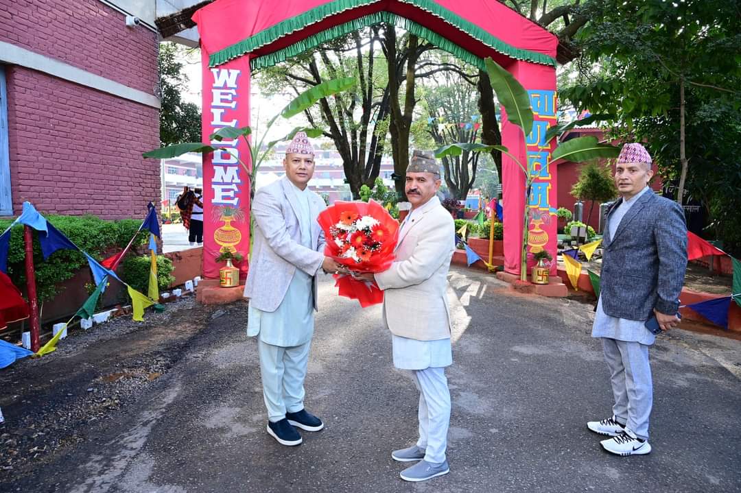 प्रहरी महानिरीक्षक वसन्तबहादुर कुँवरद्वारा मौलो पूजा