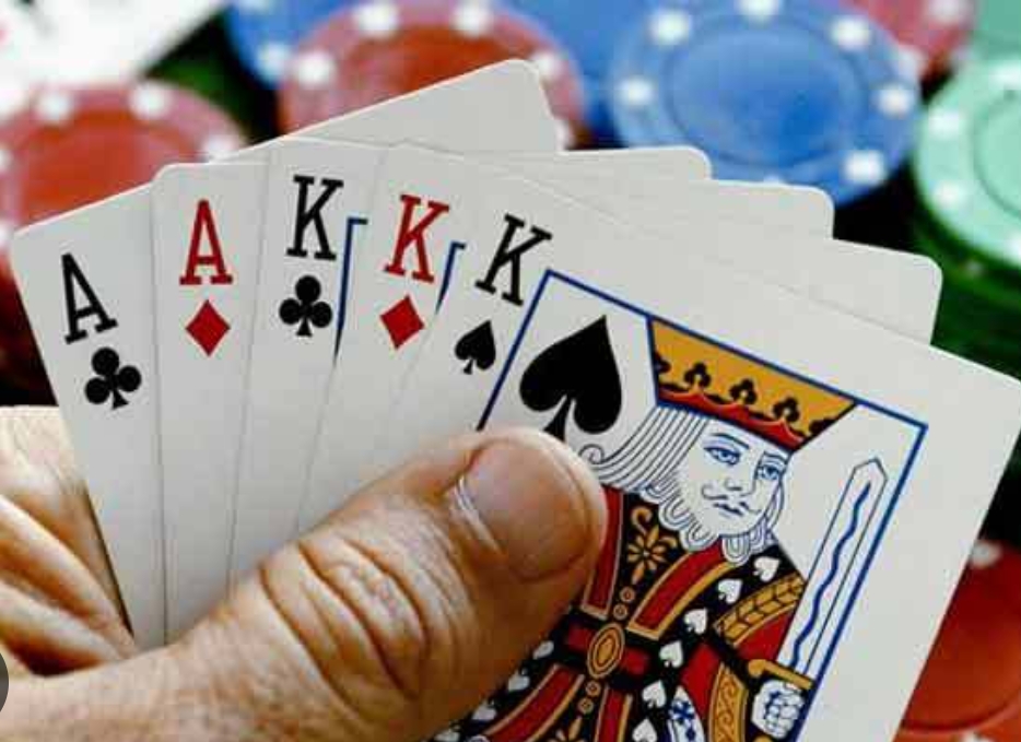 जुवा खेलिरहेको अवस्थामा  पाँच जना पक्राउ