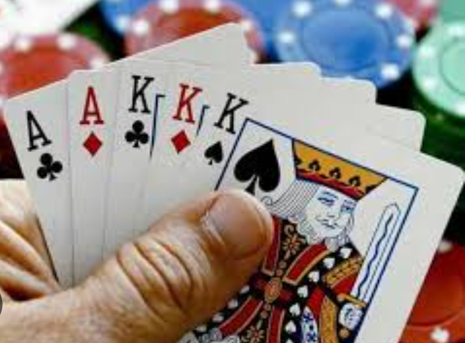 काभ्रेपलाञ्चोकको पनौती ११ बल्थलीमा  जुवा खेलिरहेका २१ जना पक्राउ