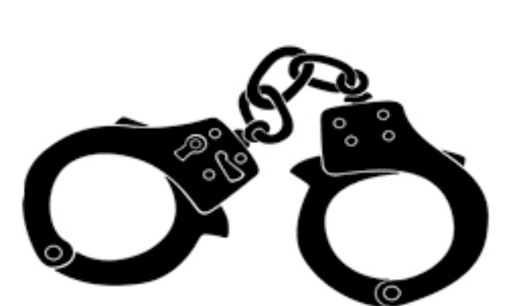 जुवातास खेलिरहेका नौजना समातिए