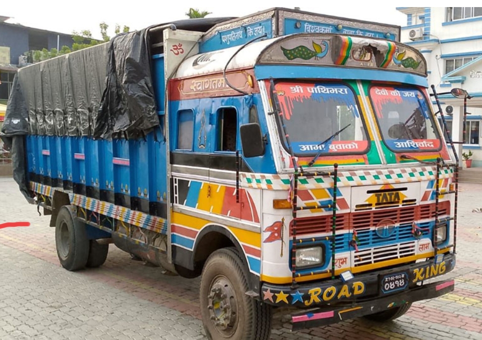 ३४० किलोग्राम  गाँजासहित एउटा ट्रक प्रहरीले नियन्त्रणमा