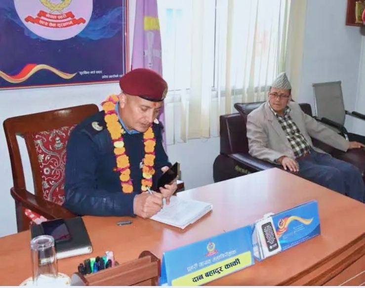 लुम्बिनीका डीआईजीपी कार्कीद्वारा प्रमुखहरूलाई शान्ति सुरक्षा लगायत विविध विषयमा निर्देशन