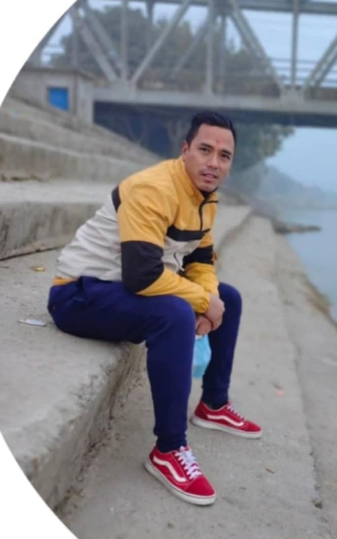 कुख्यात ठग रसाेज तामाङको कालो कर्तुत दर्जनौं ब्यक्तीहरुबाट लाखौं रकम ठगी गरेर फरार