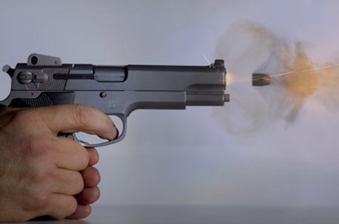 झाप प्रहरीले गोली प्रहारगरी दुई भारतीय लागुऔषध कारोबारीलाई पक्राउ गरेको छ