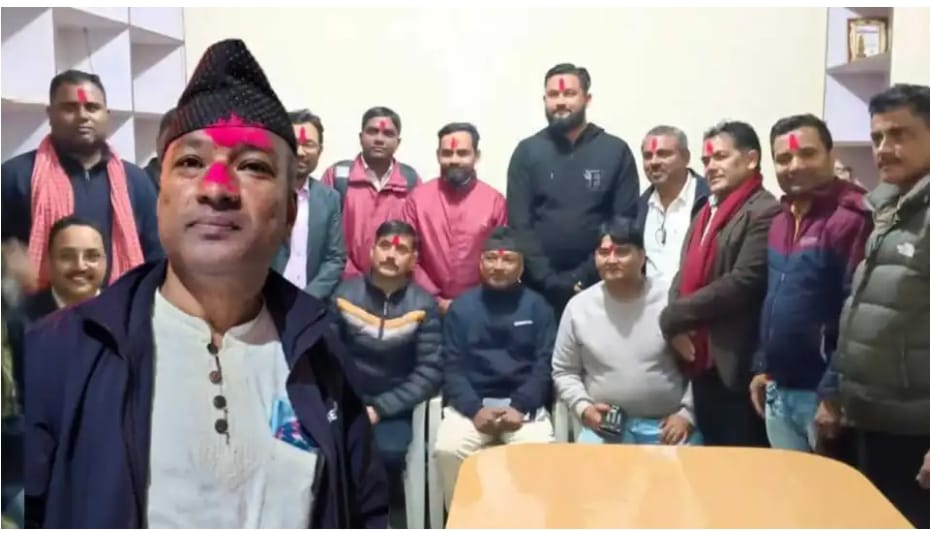 प्रेस चाैतारी नेपाल पर्साकाे  अध्यक्षमा निरञ्जन मिश्र निर्वाचित