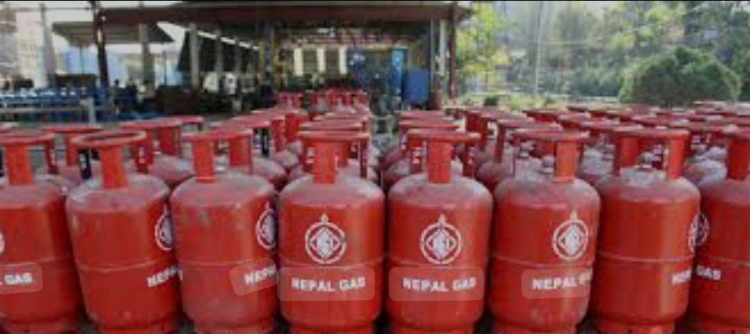 एलपी ग्यास उद्योग सङ्घले विभिन्न माग राखेर बिहीबारदेखि गर्ने भनिएको आन्दोलन स्थगन