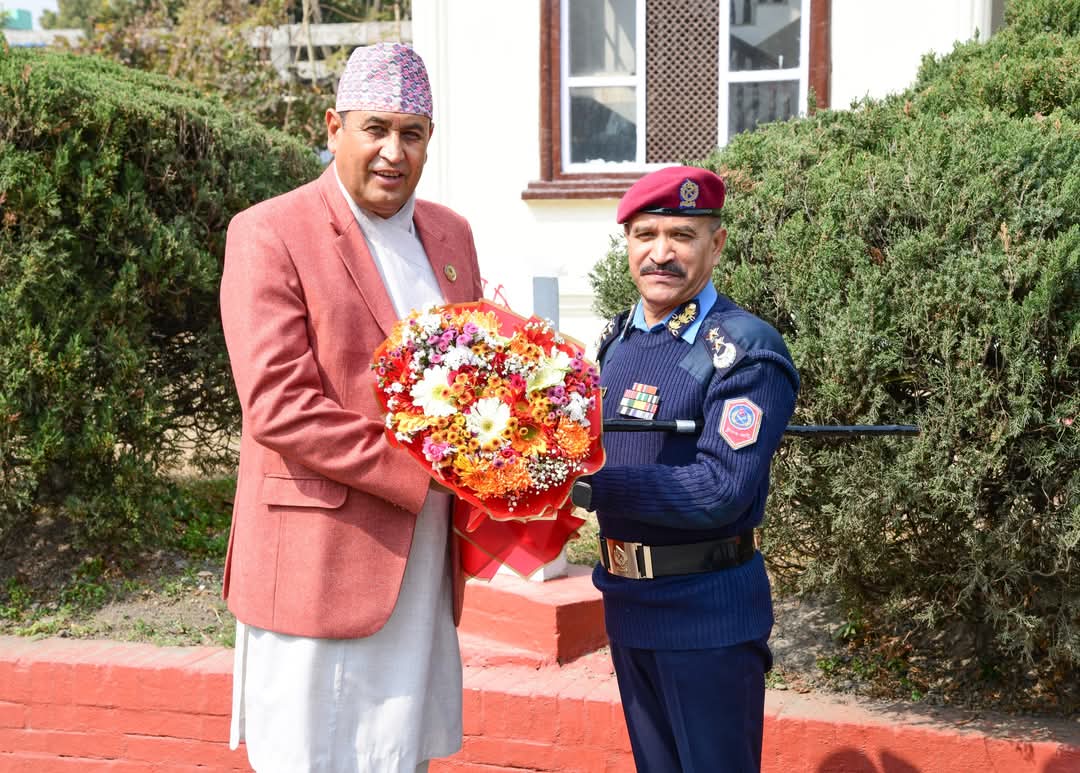 रामहरि खतिवडा तथा समितिका सदस्यहरूबाट शुक्रबार नेपाल प्रहरी प्रधान कार्यालयको निरीक्षण तथा अवलोकन भ्रमण