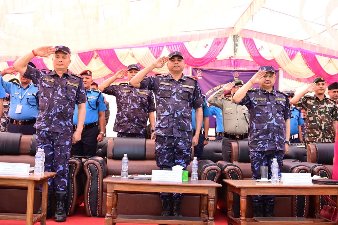 १०५ प्रहरीले कमाण्डो प्रहरी विशेष कला तथा कारबाही तालिम सम्पन्न