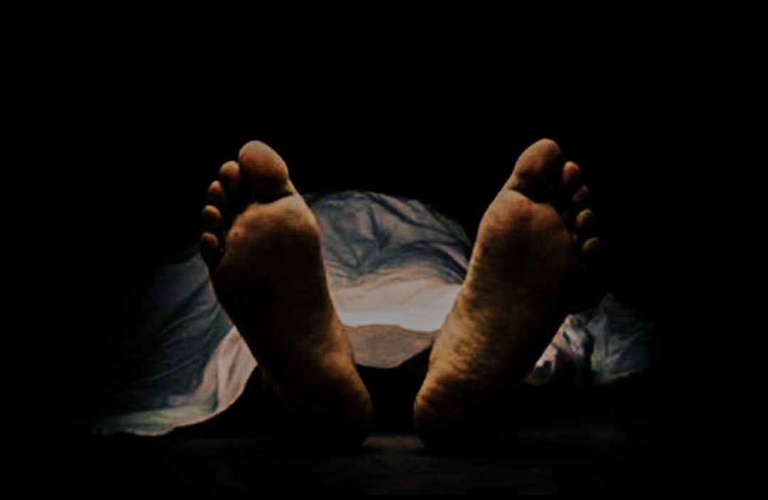 जाजरकोटमा रहेका एक जना थुनुवा झुण्डिएको अवस्थामा