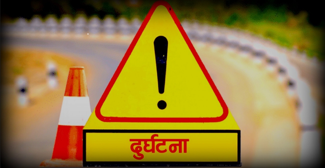 मकवानपुरमा बसको ठक्करबाट म्याजिक चालकको मृत्यु