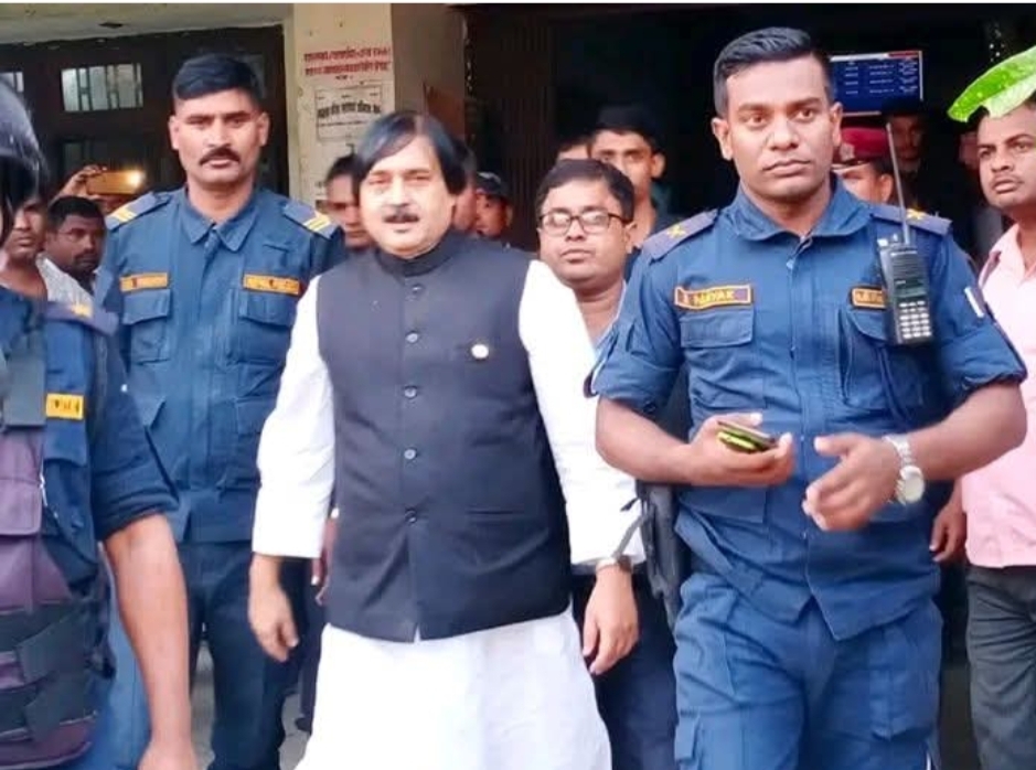 पूर्वमन्त्री मोहम्मद अफताव आलमलाई सफाइ