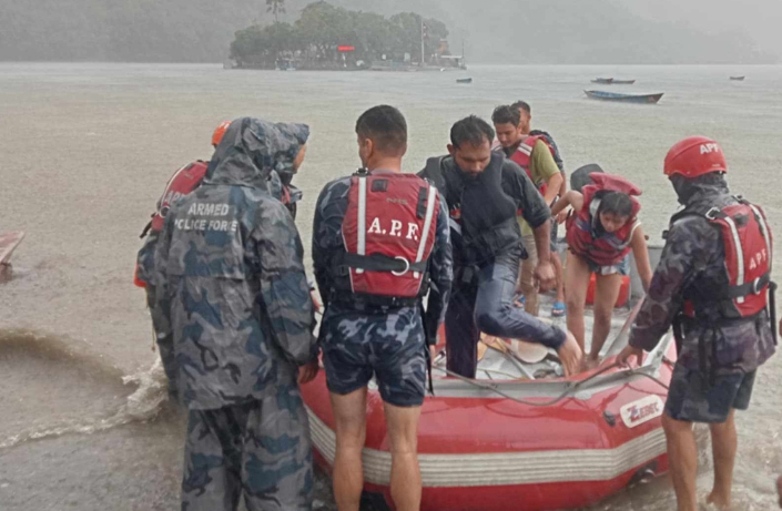 फेवातालमा फसेका ७ जनाको सकुशल उद्धार