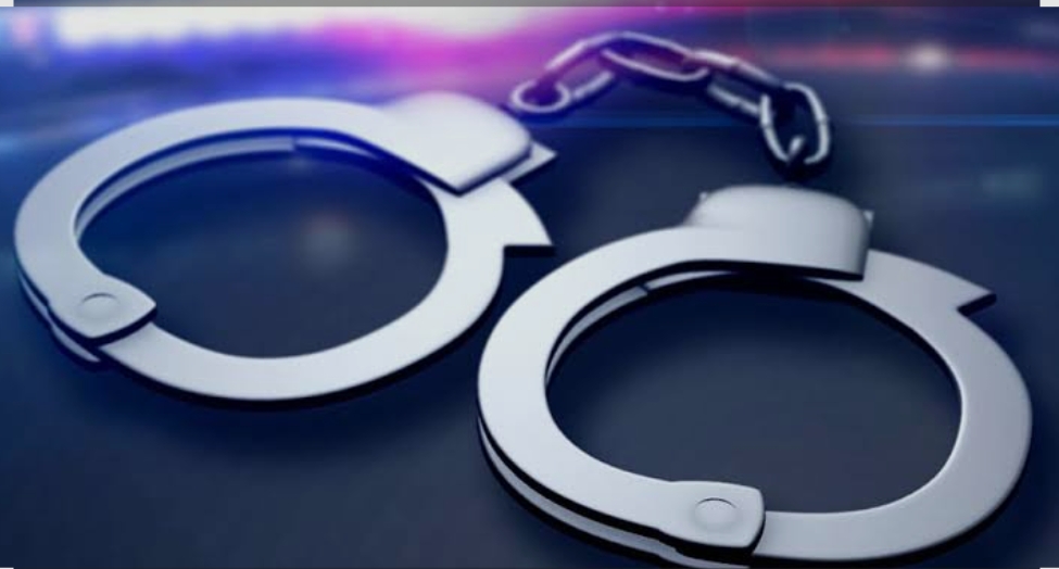 लागुऔषध अफिमसहित दुई जना पक्राउ