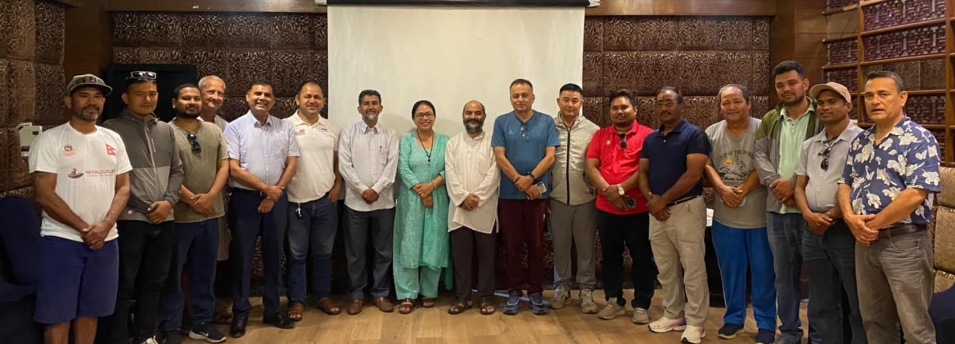 एम्सका अध्यक्ष पाको बोराओले नेपालगन्ज भ्रमण