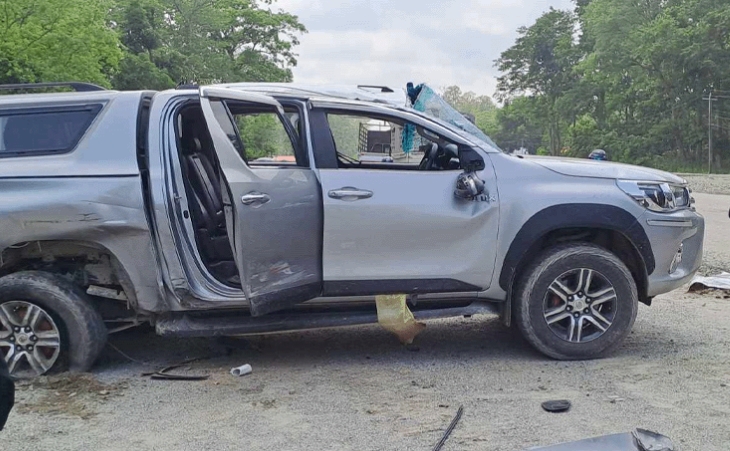 कोशी  प्रदेशका सांसद सवार गाडी  दुर्घटना