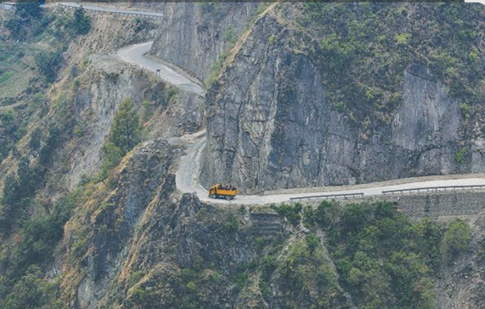 कान्ति लोकपथ अन्तर्गत काठमाडौं–हेटौंडा सडक भोलिदेखि चार दिन पूर्ण रुपमा बन्द हुने