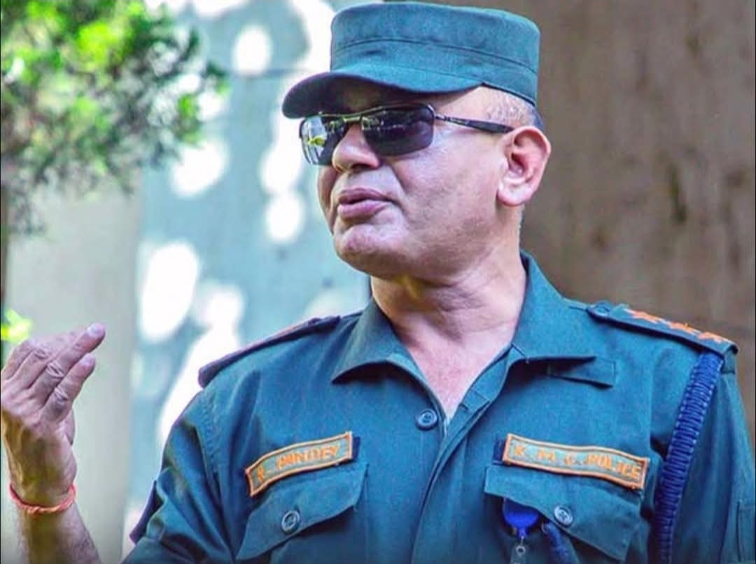 उच्च अदालत पाटनले नगर प्रहरी बलका प्रमुख राजुनाथ पाण्डेलाई निलम्बन नगर्न काठमाडौं महानगरपालिकाका नाममा अन्तरिम आदेश