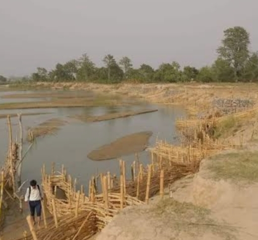 बाँकेमा नयाँ प्रविधिको प्रयोग गरेर आपत्कालीन तटबन्ध निर्माण