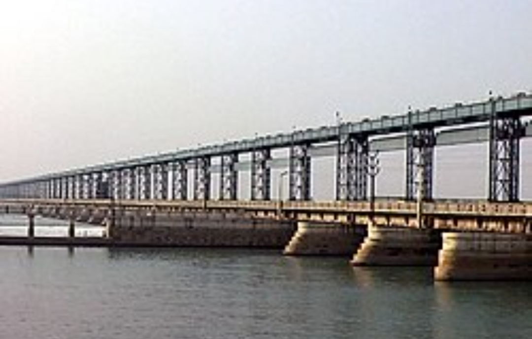 सप्तकोशी नदीको २३ वटा ढोका खोलिए