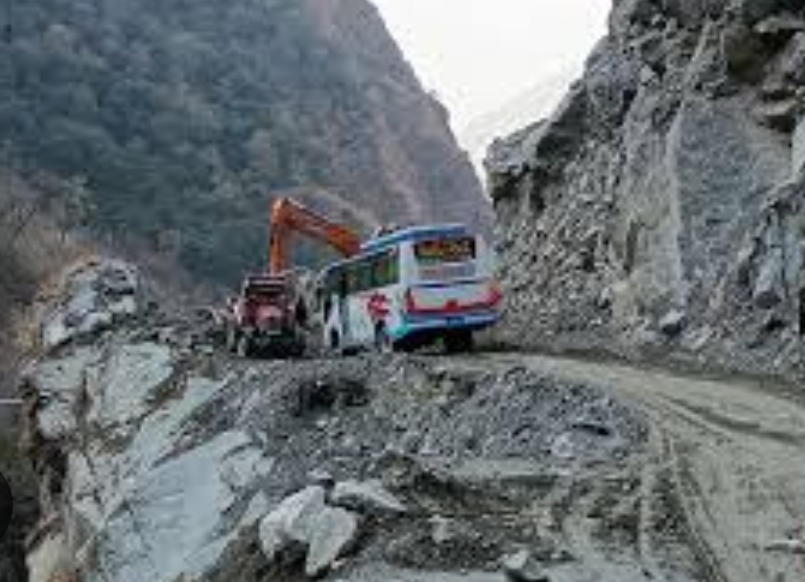 बेनी–जोमसोम–कोरला सडक आज बिहानदेखि यातायात सञ्चालनमा