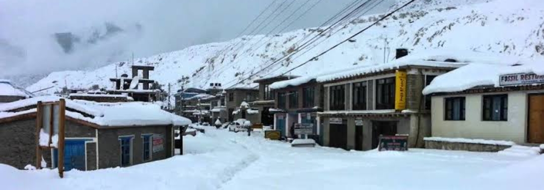 मुक्तिनाथ मन्दिर क्षेत्र लगायत उपल्लो मुस्ताङमा हिमपात