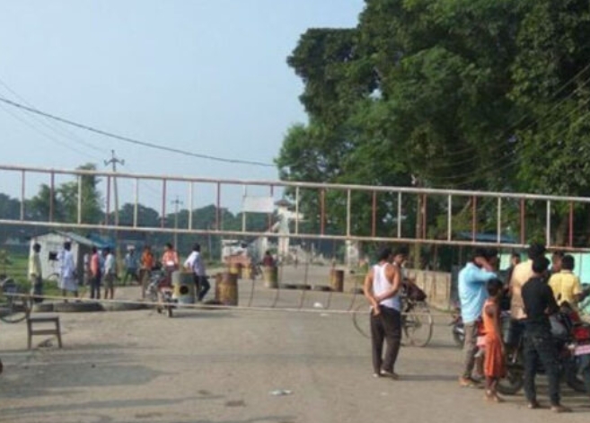 रौतहट सीमानामा आवागमन बन्द